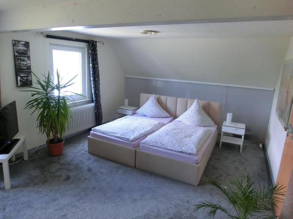 Hotel Garni Zum Adenauer Forst Wimbach 外观 照片
