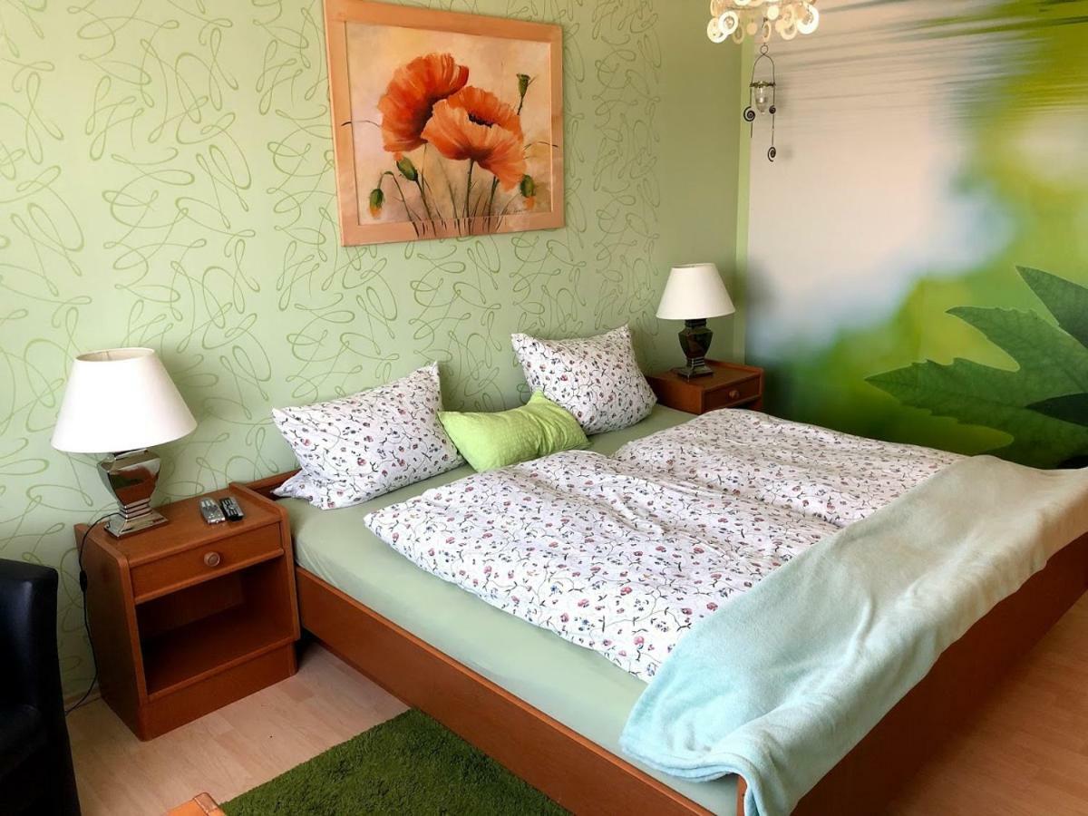 Hotel Garni Zum Adenauer Forst Wimbach 外观 照片