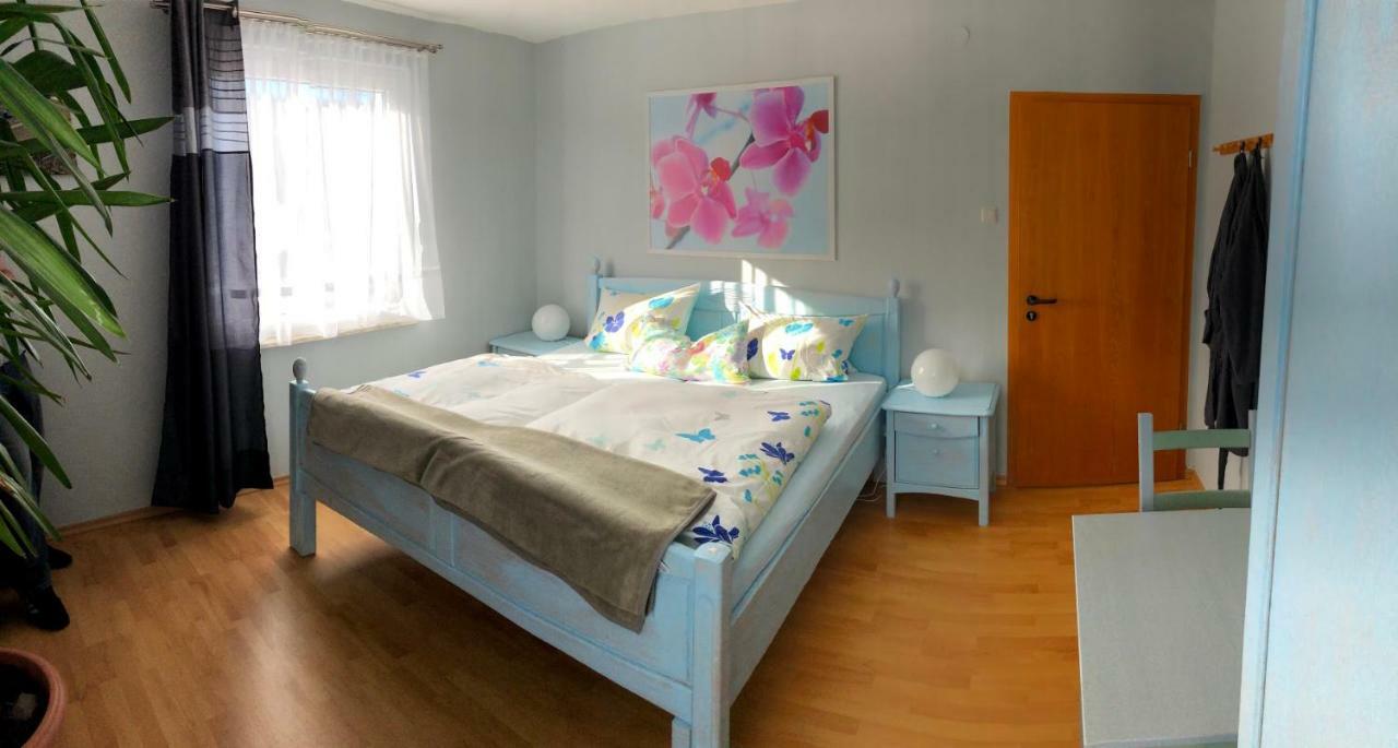 Hotel Garni Zum Adenauer Forst Wimbach 外观 照片